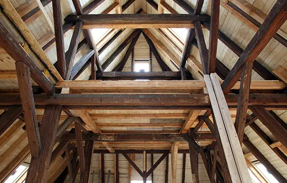 Altbau Sanierung eines Hängewerks